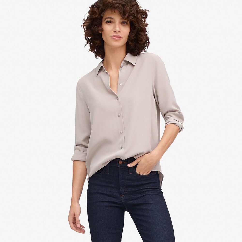 R Label Reset 100% Silk Nude Button-Up Blouse Size XS